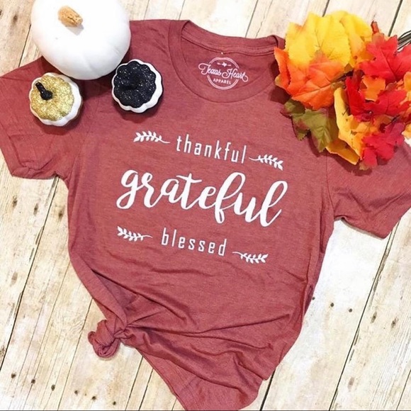 “THANKFUL•GRATEFUL•BLESSED”—GRAPHIC TEE!! BNWOT!! - Picture 2 of 5